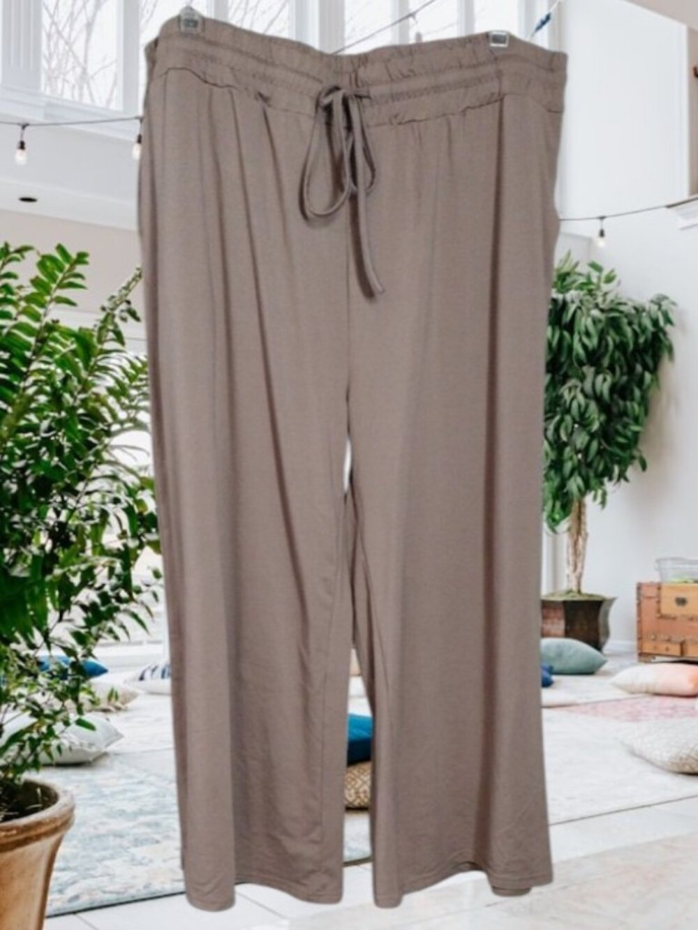 UEU Taupe Wide-Leg Flowy Super Soft Drawstring Pants Size 2XL